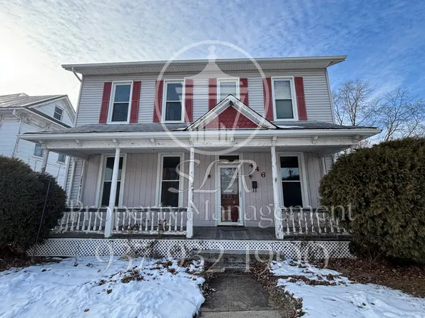 446 W 4th St, Greenville, OH 45331