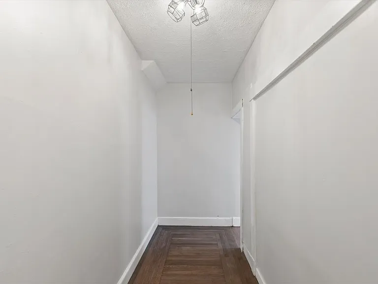 21 Sheldon Ter #1 — Photo 23