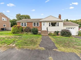 44 Sunflower Rd, Holbrook, MA 02343
