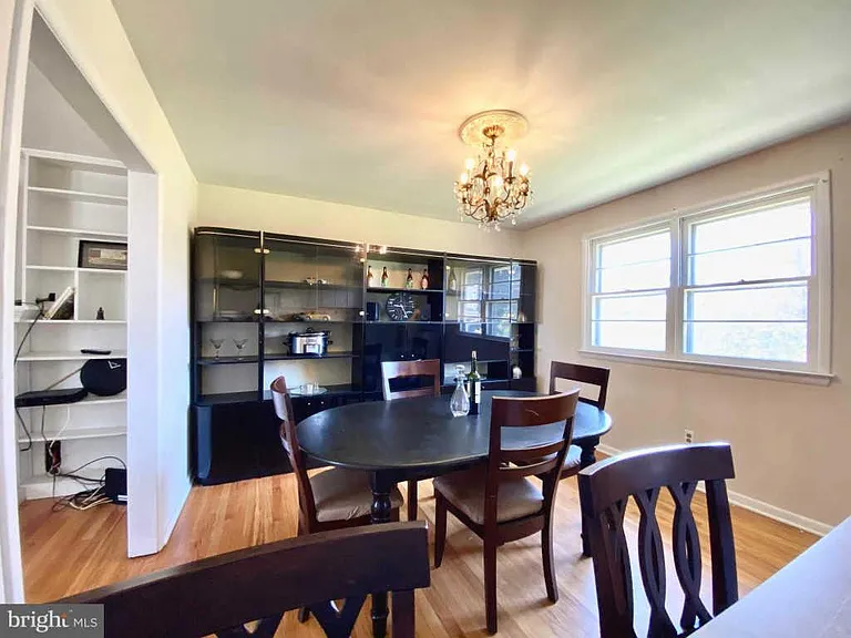 514 Ivydale Rd — Photo 42