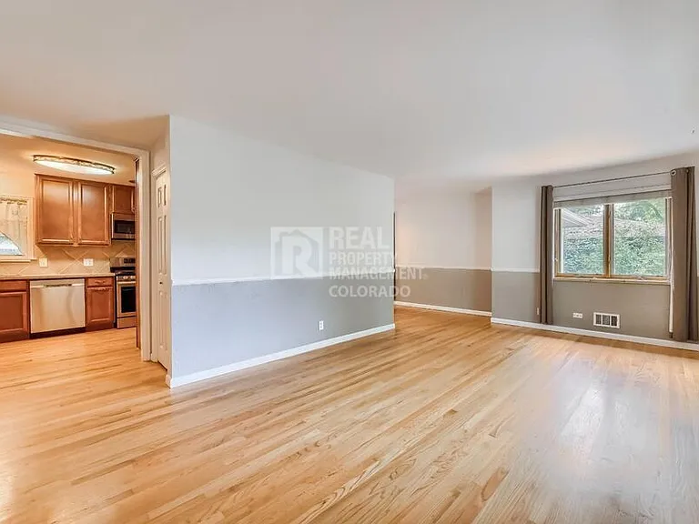 2580 S Carey Way — Photo 5