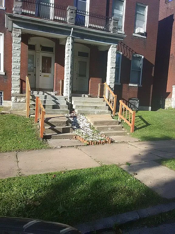 3452-3454 Alberta St photo 1