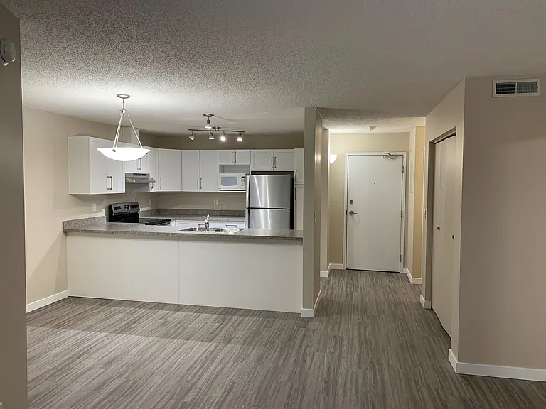 333 Warde Ave — Photo 22