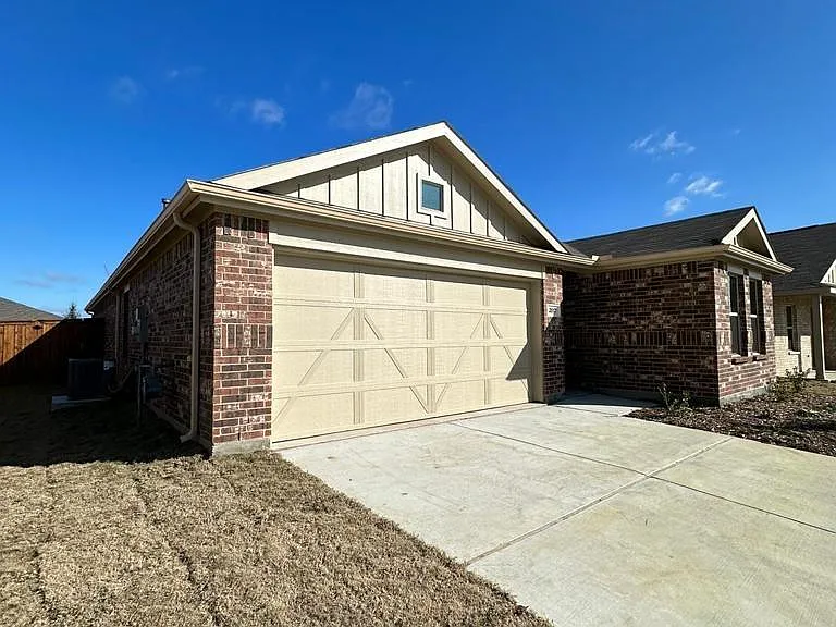 2817 Watchpoint Rd — Photo 5