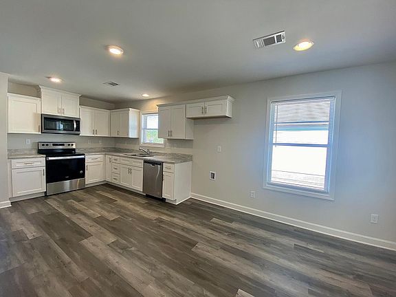4th image of 7220 60th Ave E