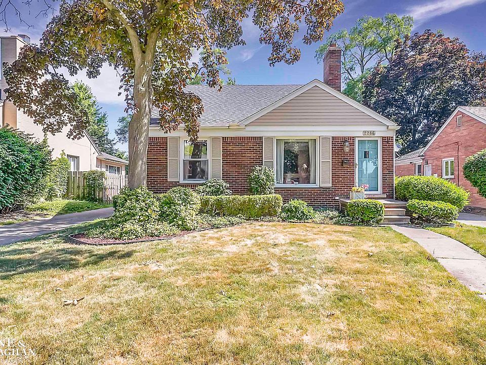 2286 Stanhope St, Grosse Pointe Woods, MI 48236 Zillow