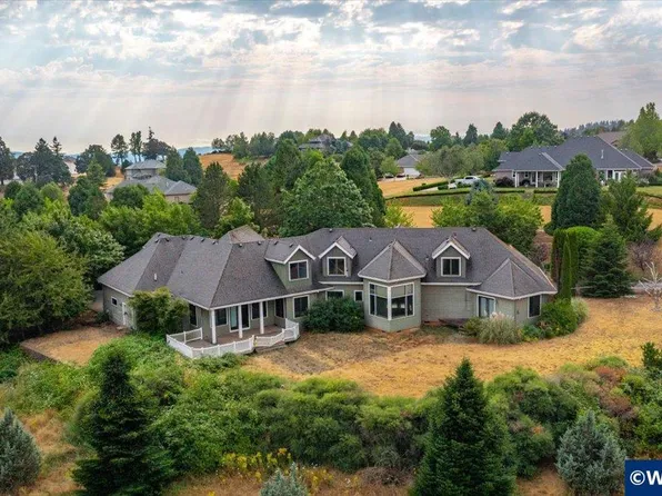 8389 Konaway Loop S, Salem, OR 97306