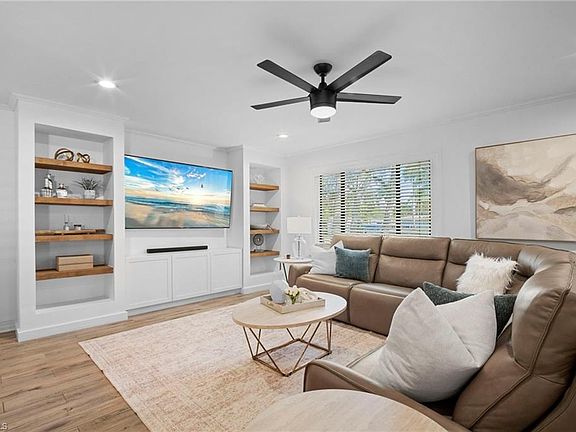 5th image of 4630 McGregor BLVD