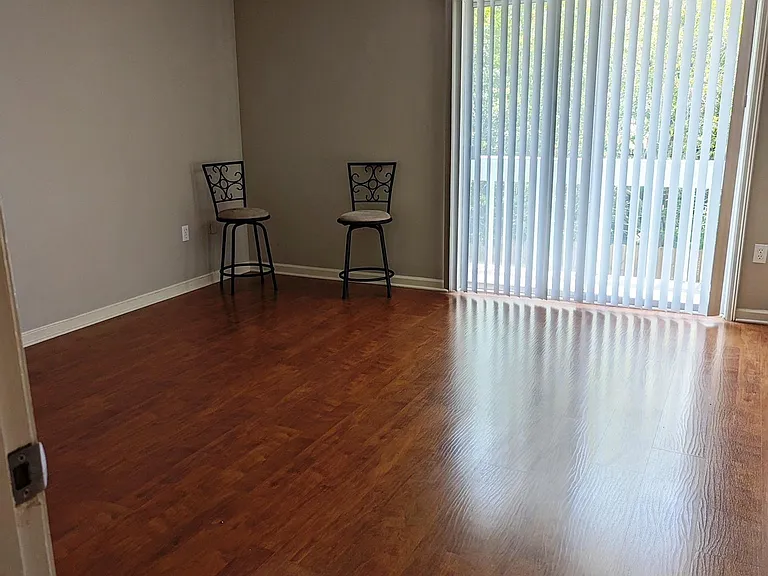 2122 Stonehenge Ave — Photo 8