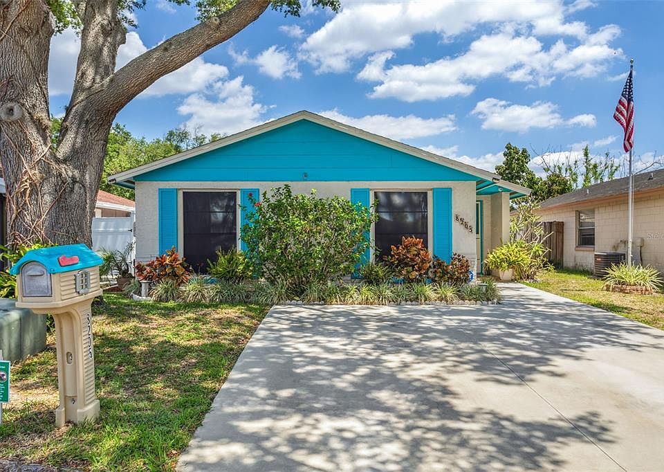 1st image of 8205 Reisling Pl