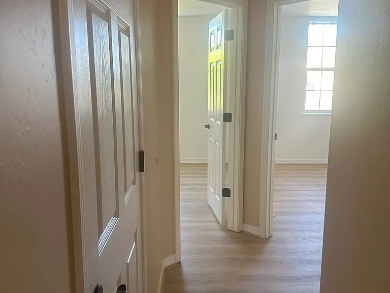 109 Cinnamon Dr #4 — Photo 9