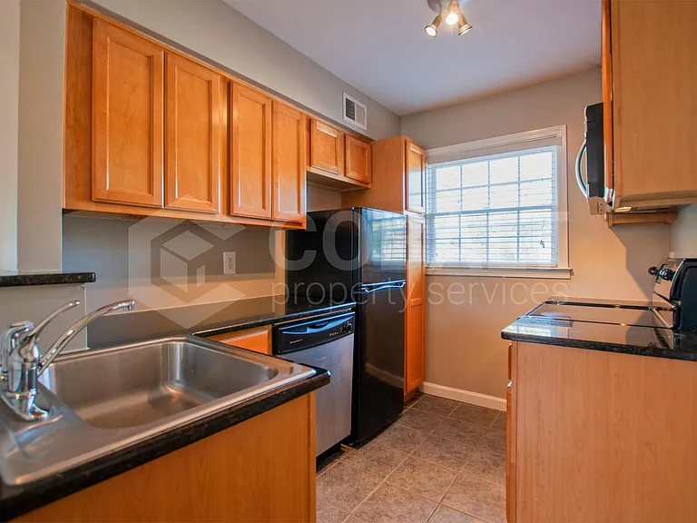 190 Kirkwood Rd NE #G3 — Photo 1