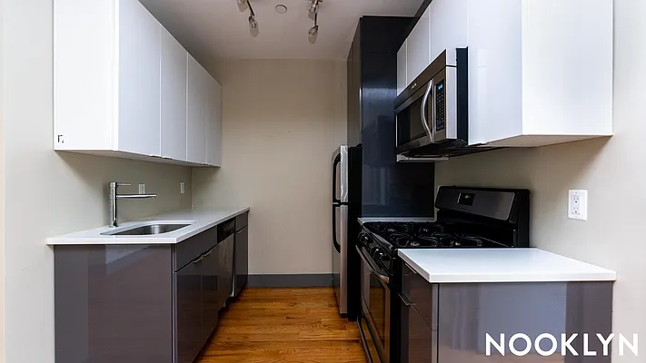 Rented by Nooklyn NYC LLC | media 11