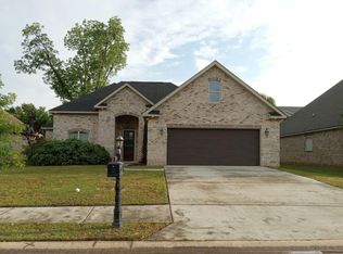 126 Parkview Grv, Kathleen, GA 31047