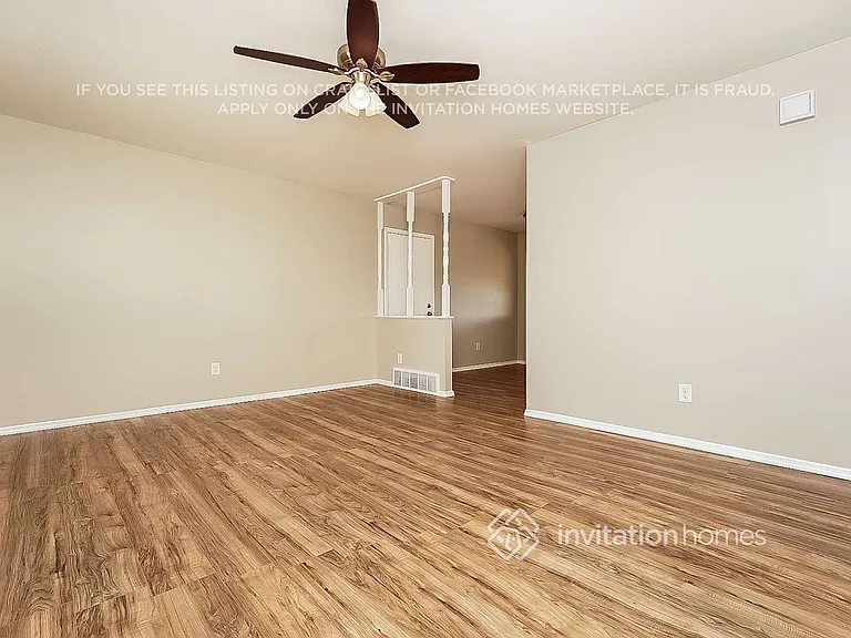 10530 W 106th Pl — Photo 4