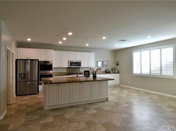 2nd image of 15637 Clove Pl