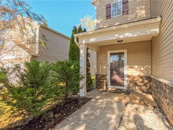 107 Norwood Ct N, Mebane, NC 27302