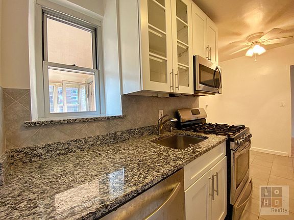 5th image of 477 Franklin D Roosevelt Dr #M1104