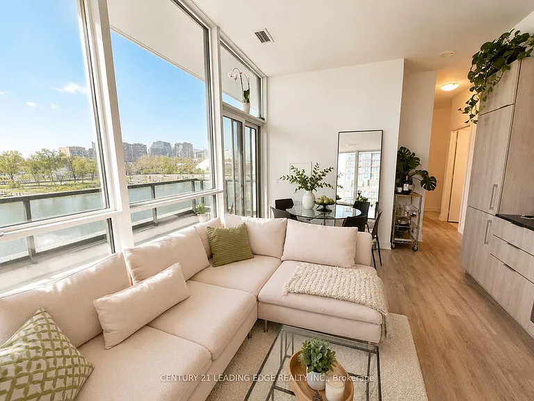 50 Ordnance St #307 — Photo 3