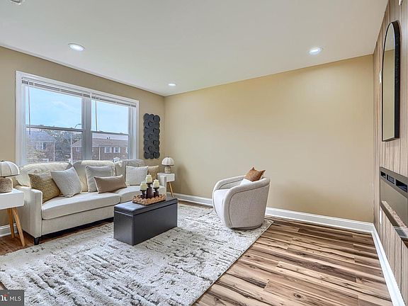 5th image of 632 Charraway Rd