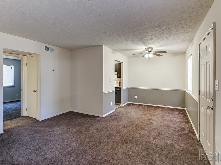 Glenview Apartments — Photo 124