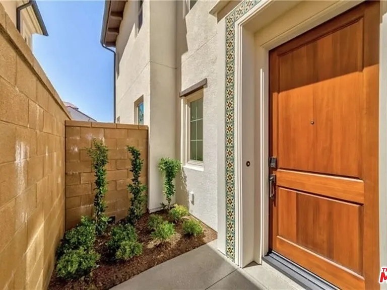 113 Escala — Photo 2