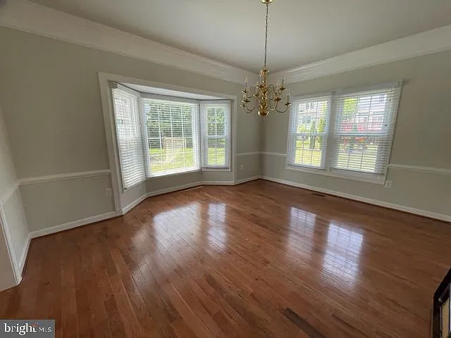10804 Maplecrest Ln — Photo 12