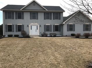 10367 65th Ave, Pleasant Prairie, WI 53158