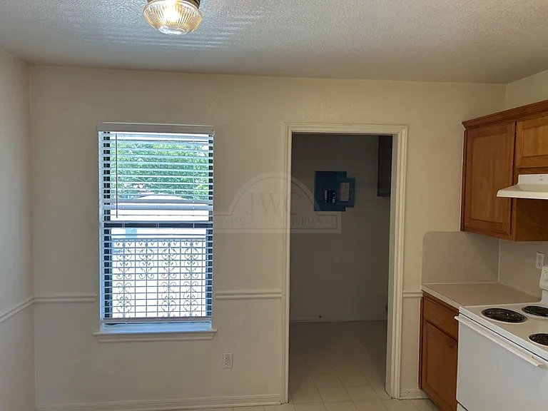103 W Truman Ave, Copperas Cove — Photo 6