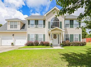 4163 Green Field Dr, Douglasville, GA 30135