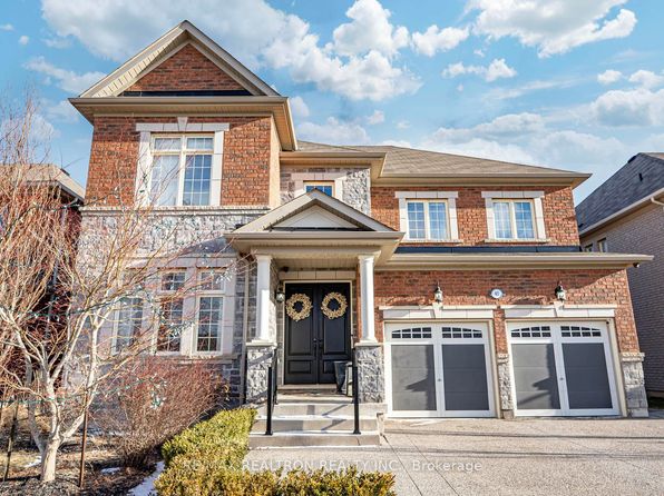 41 Woodgate Pines Dr, Vaughan, ON L4H 4A3