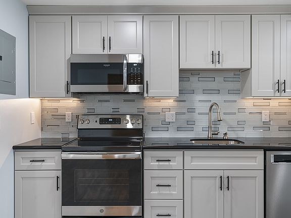 2nd image of 1518 NW 53rd St #5