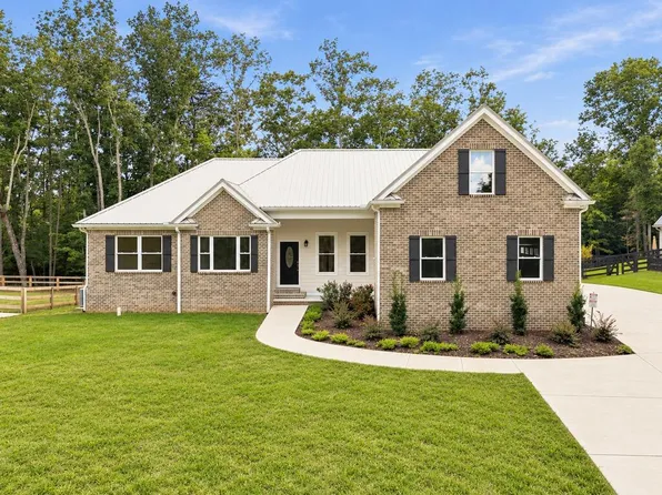 569 Byrd Mountain Ln, Canton, GA 30114