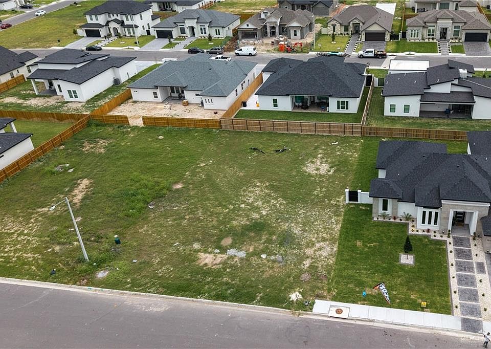 1st image of 9810 N 25th Ln
