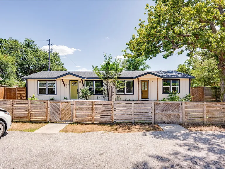 1400 Marcus Pl #B — Photo 6