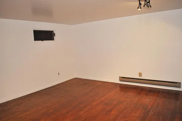 Rented by Corcoran | media 18