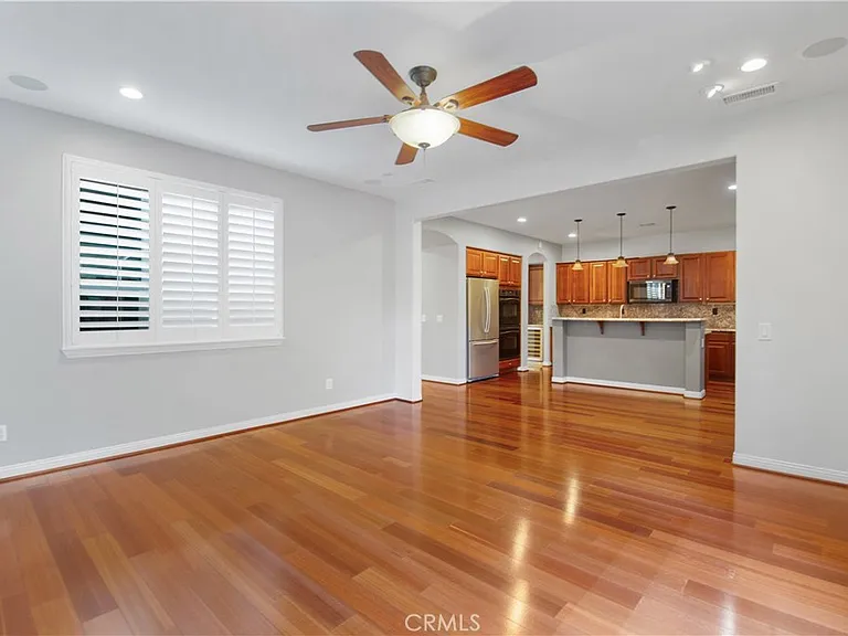 1 Bower Ln — Photo 12