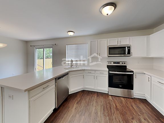 3rd image of 1545 Gumwood Dr