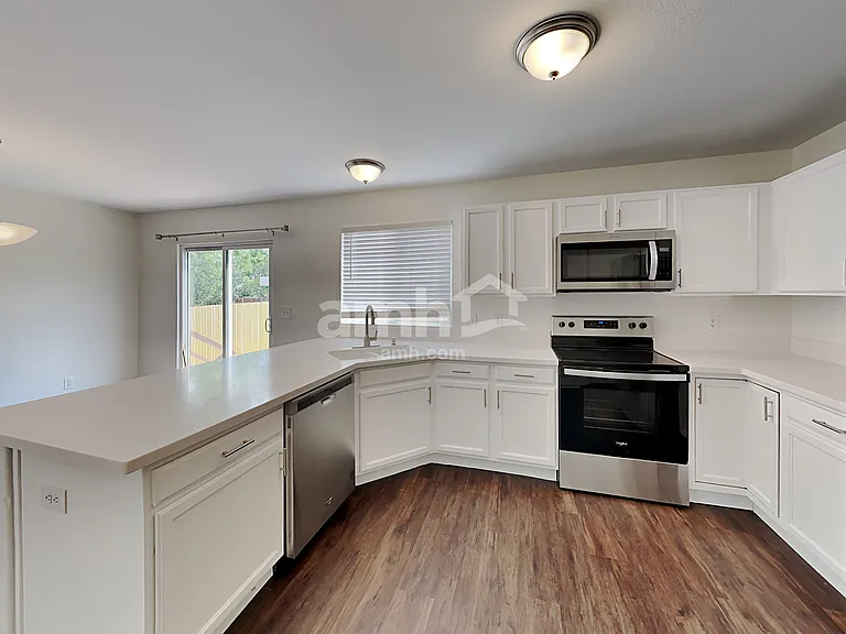 1545 Gumwood Dr — Photo 3