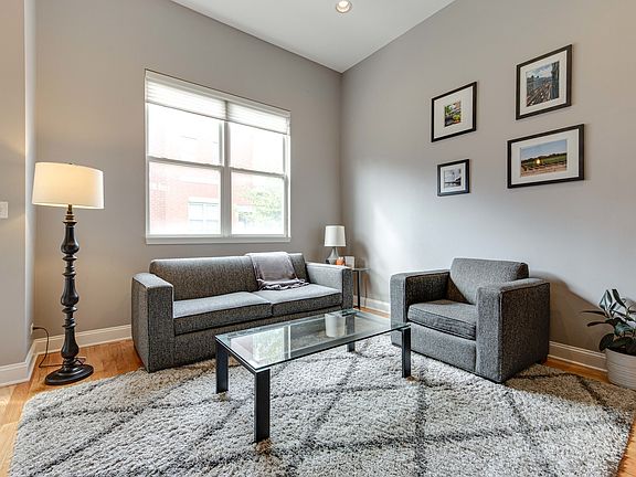 5th image of 3643 W Cornelia Ave Unit C