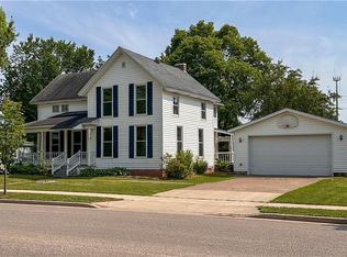 425 E Lincoln St, Augusta, WI 54722