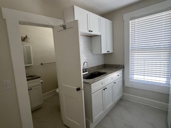 1907 W Dekle Ave APT 5