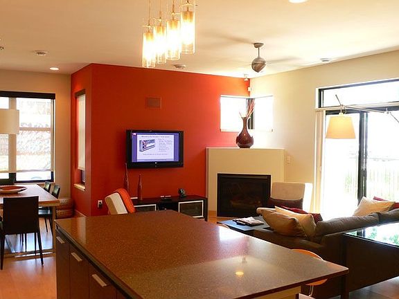 3rd image of 2818 Aldrich Ave S #101