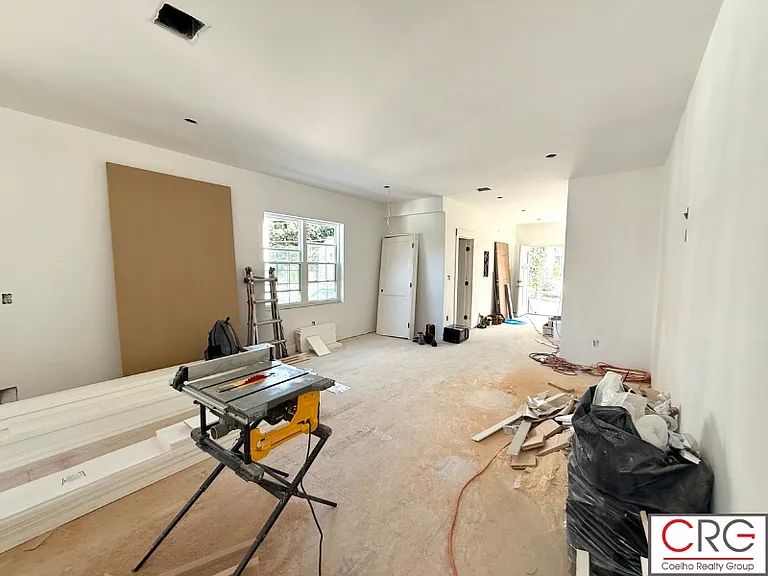 140 Summer St #1 — Photo 9