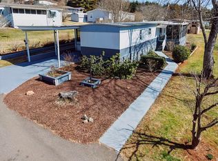 221 Rolling Acres Trl, Franklin, NC 28734