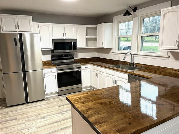 2nd image of 2704 Richner Ct