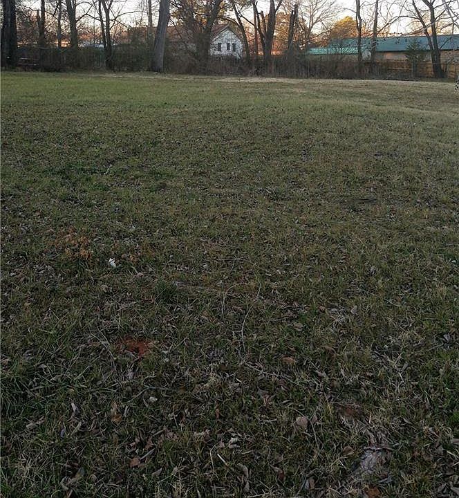 1st image of 501 W Washington St Lot 22