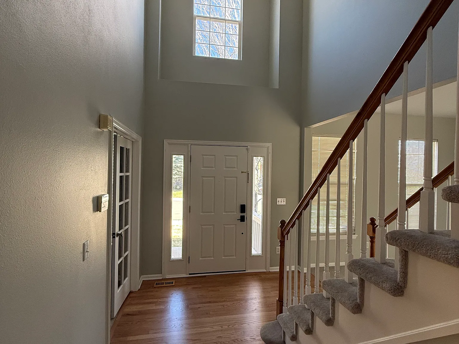 9658 Golden Eagle Dr — Photo 2