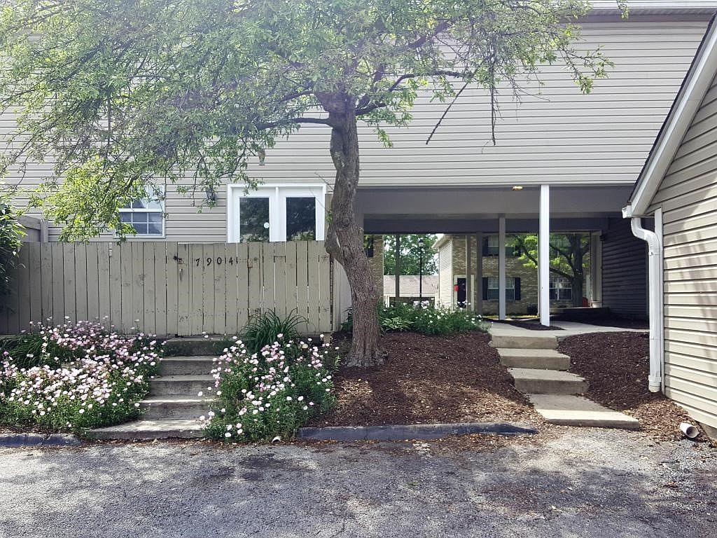 7904 Meadowhaven Blvd, Columbus, OH 43235 Zillow