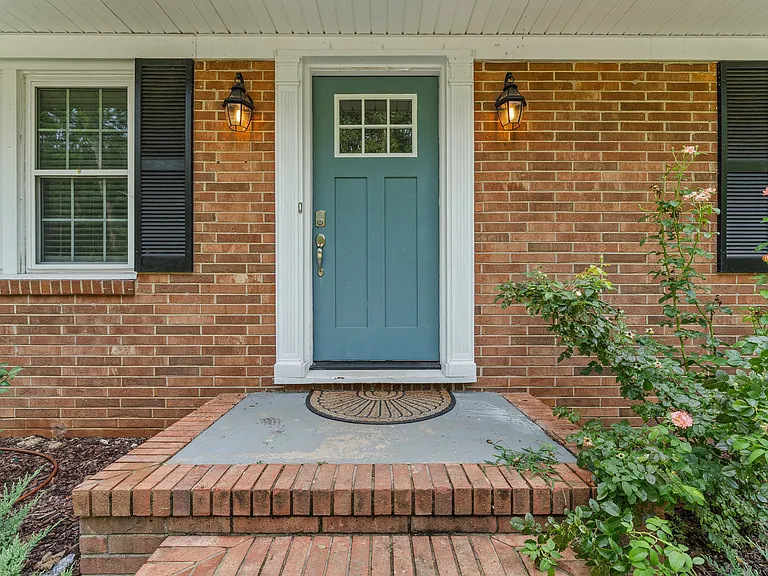 3204 Nathanael Rd — Photo 2